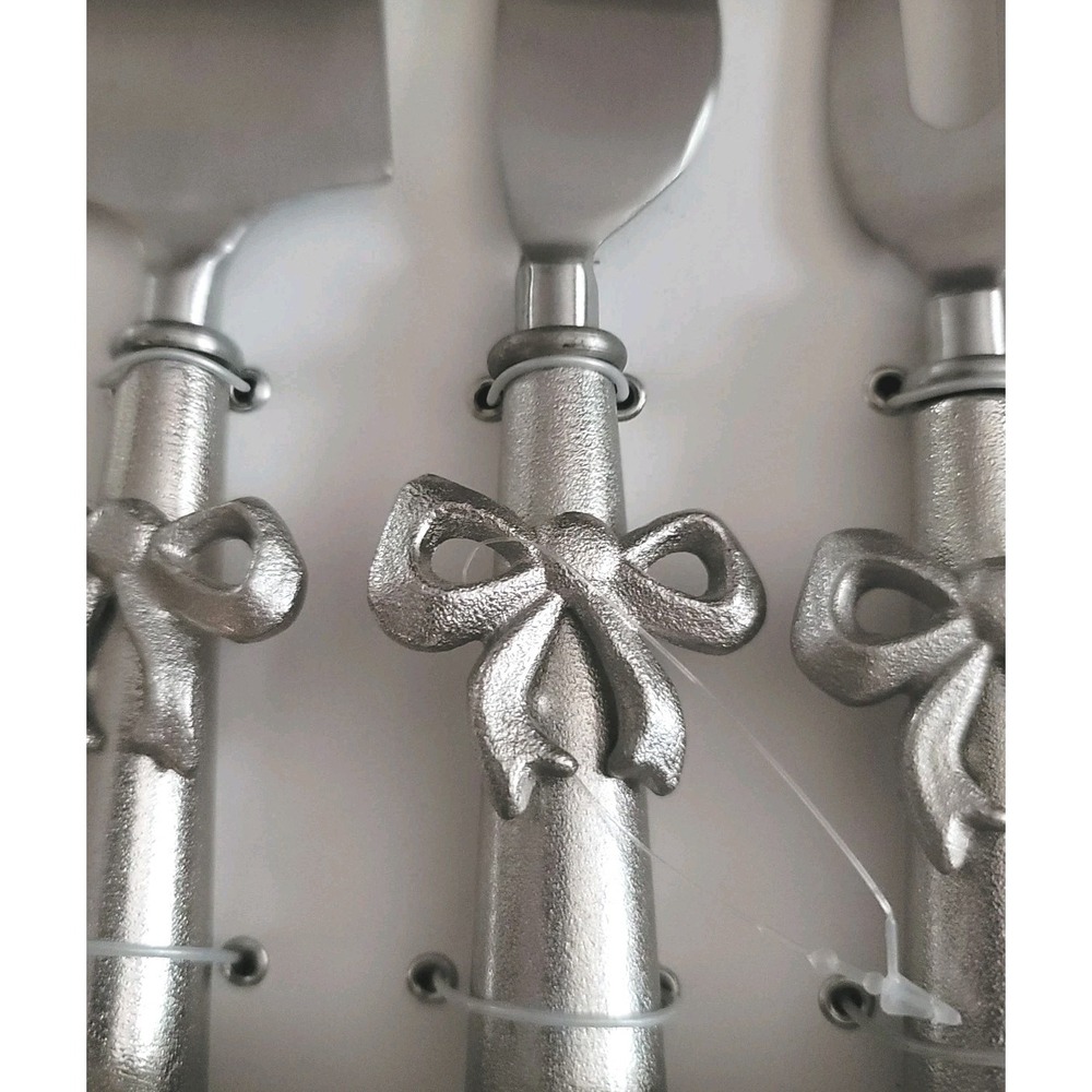 Threshold 4pc Bow Cheese Knife Tool Set Silver Charcuterie Holiday Gift NIB
